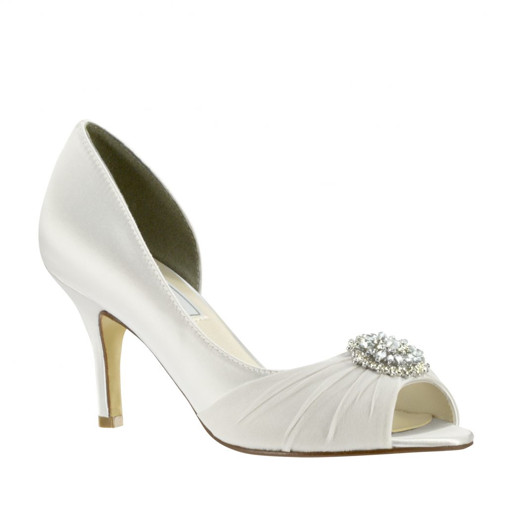 dyeable flat shoes