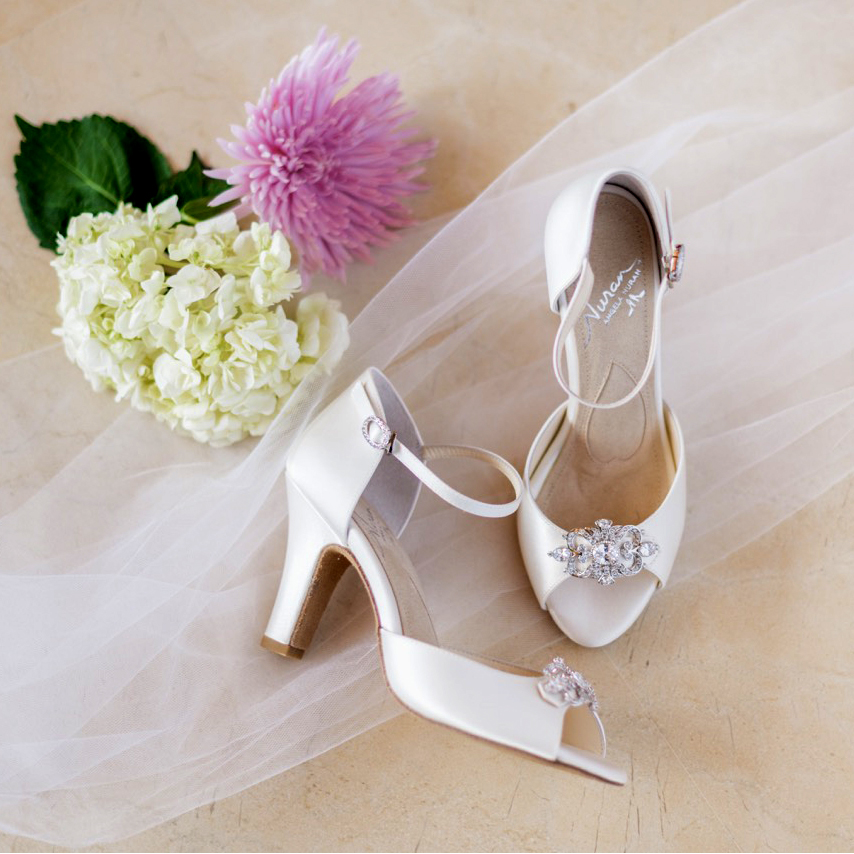 dyeable flat shoes