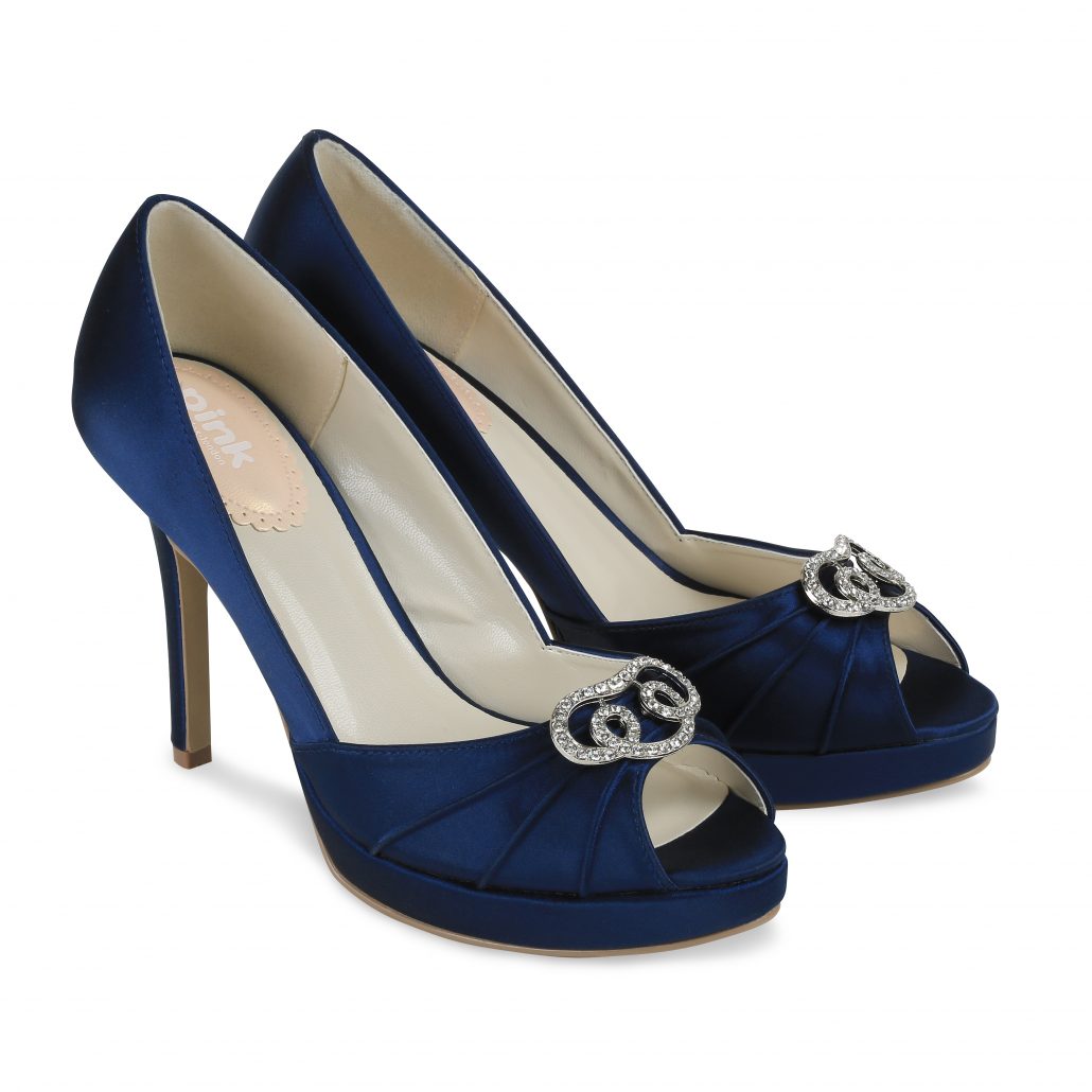 lavish shoe store