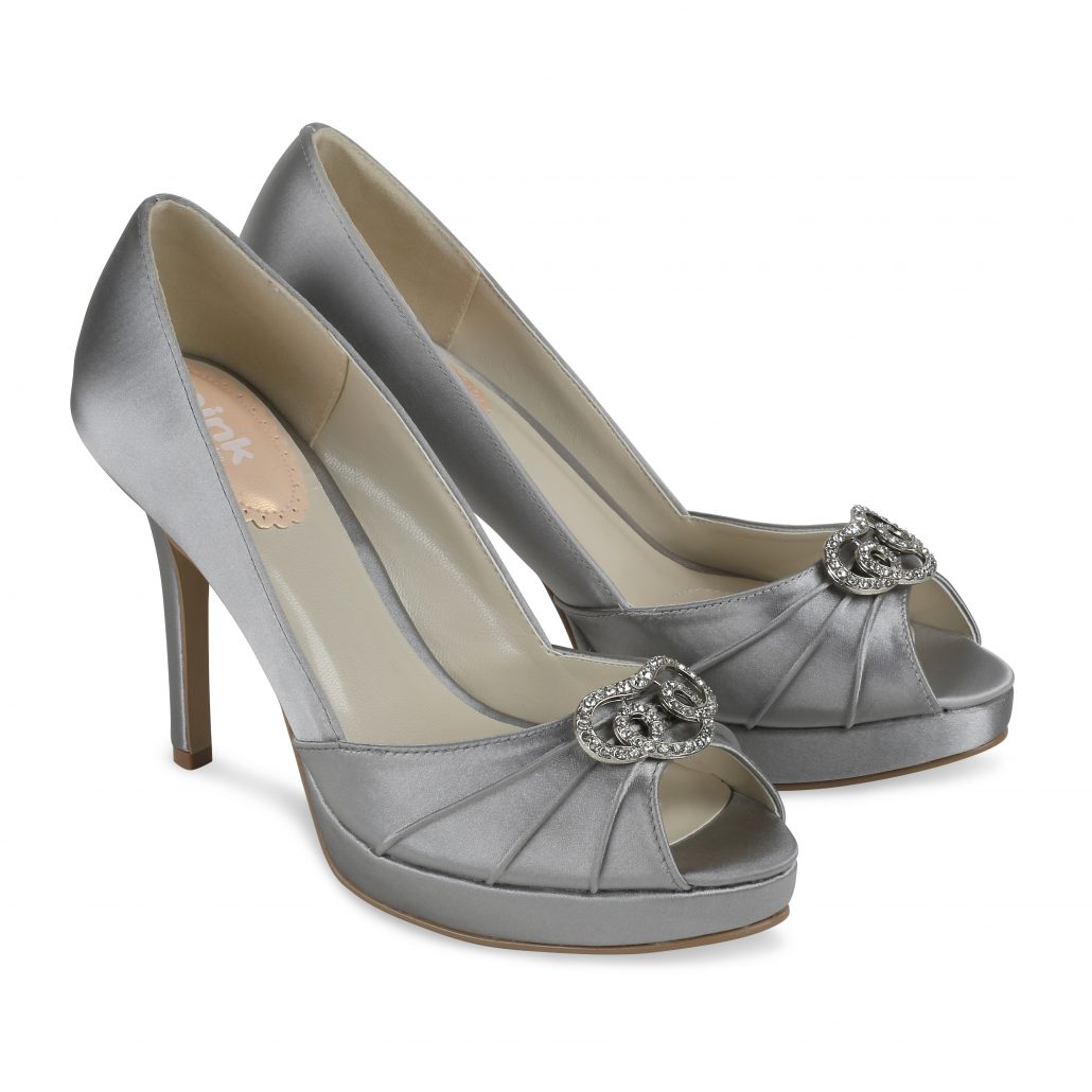 lavish shoe store