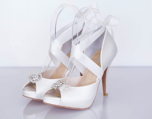 ANGELA NURAN STARLETTA WHITE SILK
