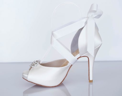 ANGELA NURAN STARLETTA WHITE SILK