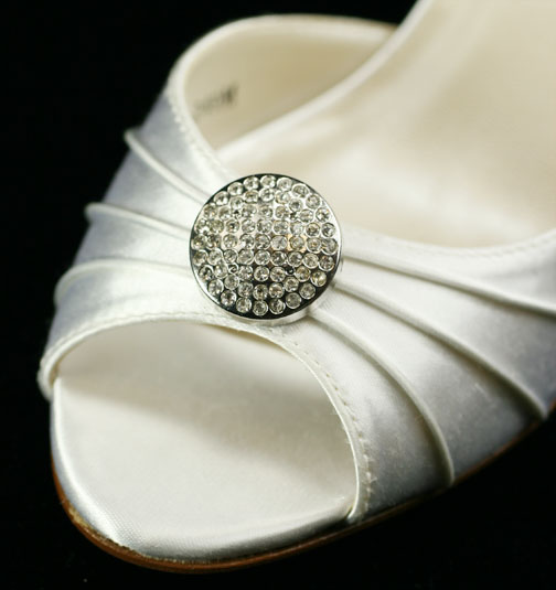 MISC BUTTON SILVER RHINESTONE SHOE CLIP - Dyeable Shoe Store