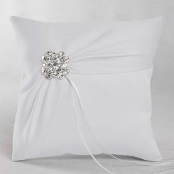 IVY LANE RING PILLOW GARBO